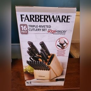 Farberware Edgekeeper 16-Piece Triple Rivet Block Set with Built in Knife Sharpe